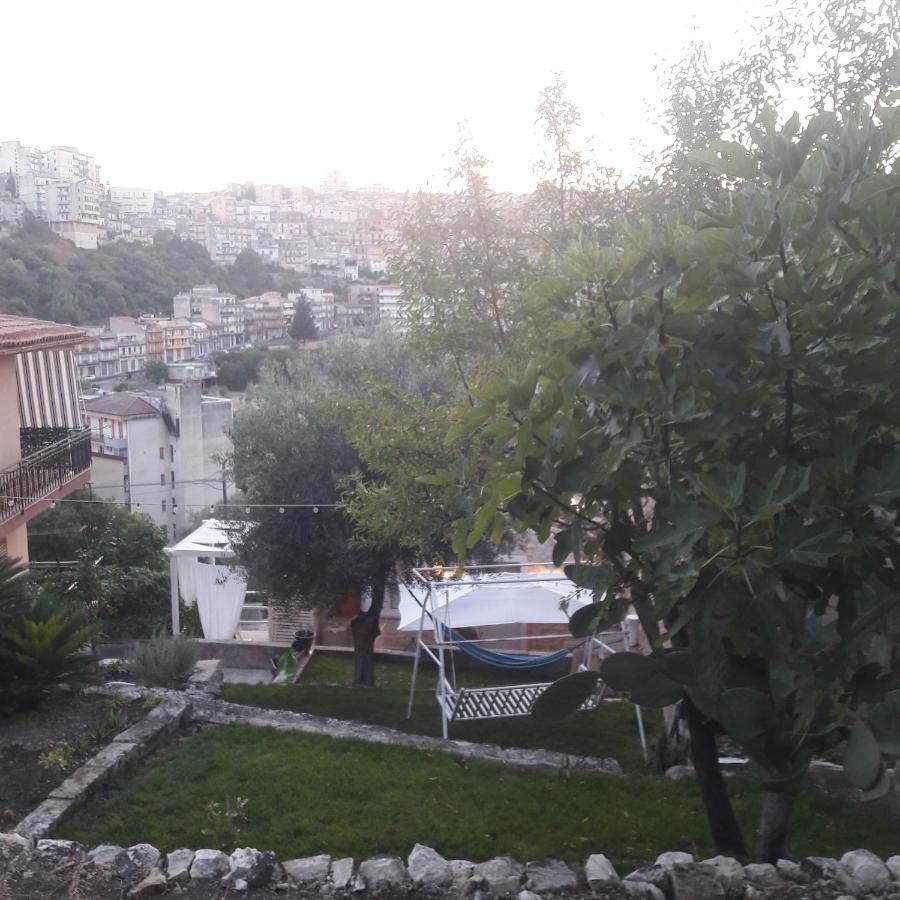 Casa Sabir Villa Modica Exteriör bild