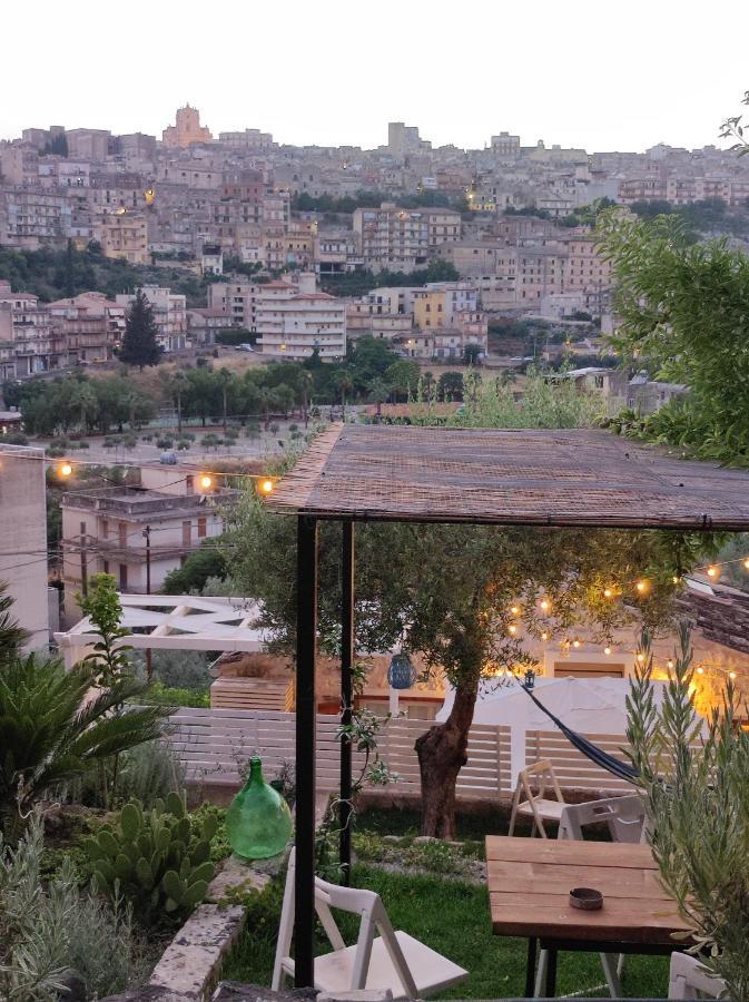Casa Sabir Villa Modica Exteriör bild
